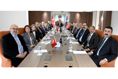 Anahtar Parti’de Başkanlık Divanı toplandı