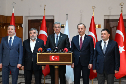 Bakan Memişoğlu'ndan 'Yeni bir şey üreteceğim' diyen hekimlere destek