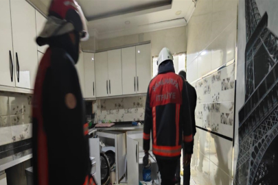Evde gaz sıkışması nedeniyle patlama: 1 yaralı