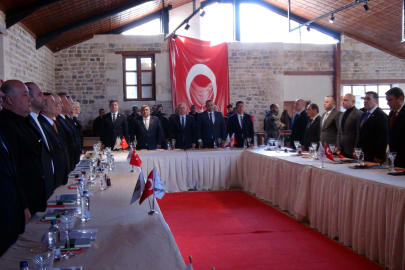 CHP'li Zeybek: Suriye'nin toprak bütünlüğü mutlak suretle korunmalı