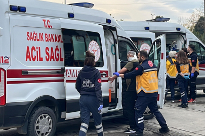 Akaryakıt istasyonunda oraklı 'gaz hortumu' kavgası: 7 yaralı