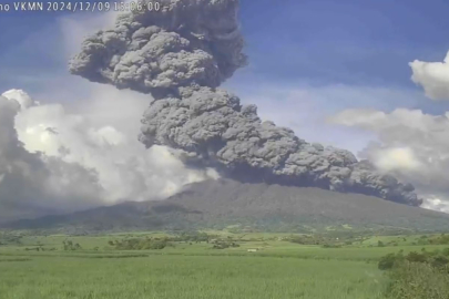 Filipinler'deki yanardağ patlamasının ardından 87 bin kişi tahliye edilecek