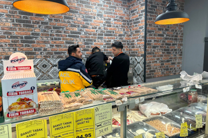 Market çalışanı, elini kıyma makinesine kaptırdı