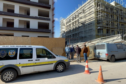 Kayseri'de inşaatta iskele çöktü; 1'i ağır 3 yaralı