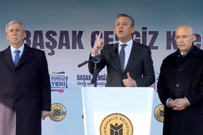 Özgür Özel: Türkiye hem sığınmacıları göndermeli hem kendi gündemine dönmelidir
