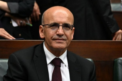 Mehmet Şimşek asgari ücret ve emekli maaşları için net konuştu