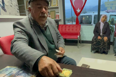 Depremzedenin unuttuğu altınlar, sattığı dolaptan çıktı