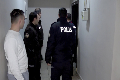 Polis tek tek uyardı