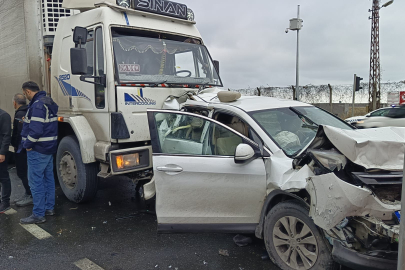Ordu'da 3 aracın karıştığı zincirleme kazada 6 kişi yaralandı