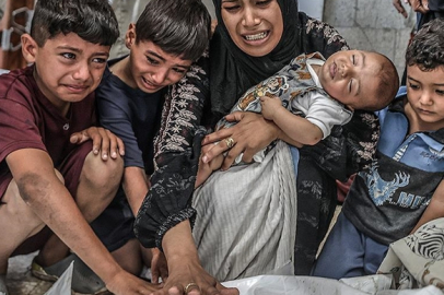 Gazze'de bebekler soğuktan donarak ölüyor