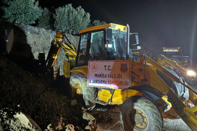 Yılbaşı gecesi kaçak kazı yaparken yakalandılar