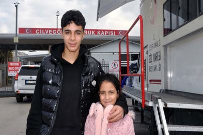 Türkiye'de doğan Suriyeli Ela, hiç görmediği anneannesi ve dedesine kavuşacak