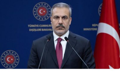 Bakan Fidan: Suriye'de YPG'ye yeni yönetim veya biz operasyon yapabiliriz