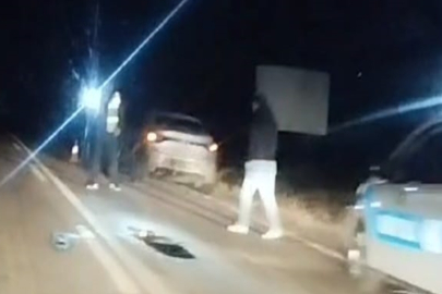 Otomobil ile çarpışan motosikletin kasksız sürücüsü öldü