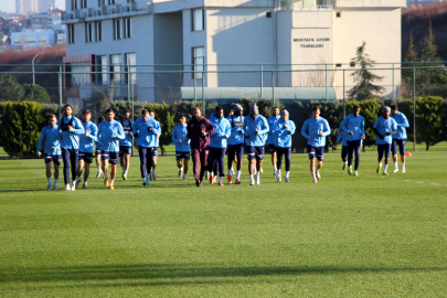 Şenol Güneş: Bulunduğumuz yer bize yakışmıyor