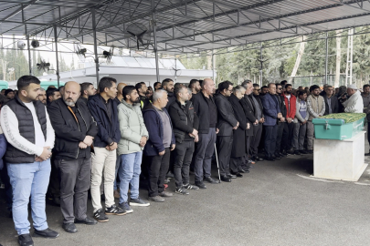 '1 Milyon Mehmet' lakabıyla bilinen Mehmet Bucak toprağa verildi