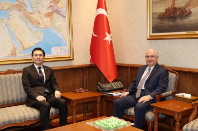 Bakan Güler, Kore Cumhuriyeti Büyükelçisi Jeong'u kabul etti