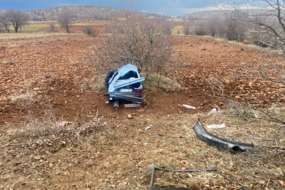 Mardin'de, takla atan otomobildeki 5 kişi yaralandı