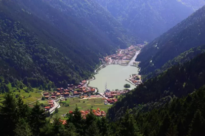 Uzungöl'de denetimler sıklaştı; eksik belgeli 169 turizm tesisinden 70'i mühürlendi