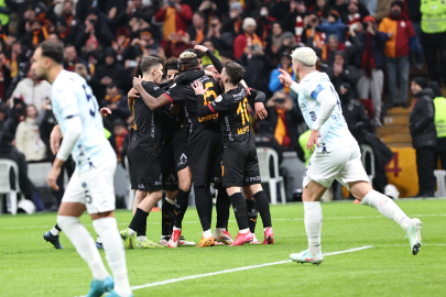 Adana Demirspor sahadan çekildi