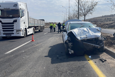 Şanlıurfa’da Zincirleme Kaza: 4 Araç Çarpıştı, 7 Kişi Yaralandı