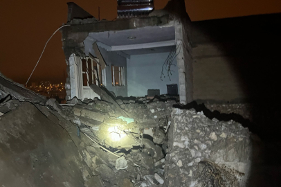 Siirt’te Metruk Bina Çöktü, Çevredeki 3 Bina Tahliye Edildi