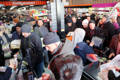 Erzurum’da Hesaplı Alışverişe Akın: Yeni Market Yoğun İlgi Gördü