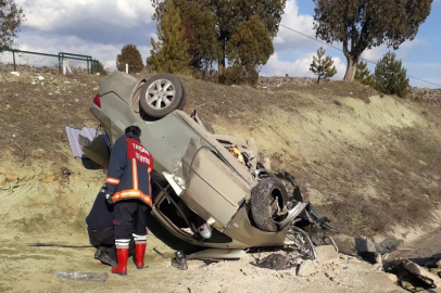 Kütahya’da Feci Kaza! Takla Atan Araçtan Kurtulamadı