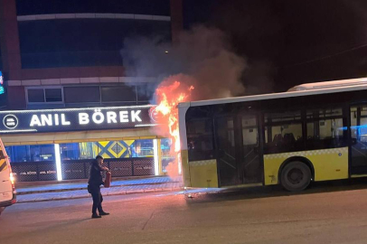 Büyükçekmece’de İETT Otobüsü Hurdaya Döndü