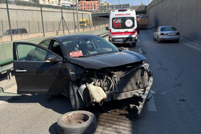 Gürsu’da TIR ve Otomobil Çarpıştı: Müftü Çelik Yaralandı