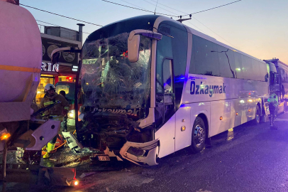 Manisa- Turgutlu'da Zincirleme Kaza: 1 Ölü, 7 Yaralı