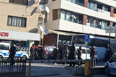 Kuşadası'nda Silahlı Çatışma: Uğur Denli Hayatını Kaybetti, 11 Kişi Tutuklandı