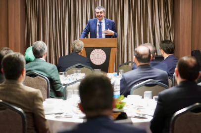 Bakan Tekin, il milli eğitim müdürleriyle iftar programında bir araya geldi