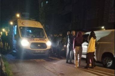 Evine giderken, otomobilden açılan ateşle bacağından yaralandı