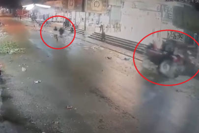 Ehliyetsiz sürücünün kullandığı traktör, mağazaya girdi