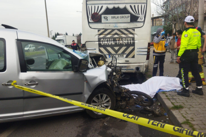 Hafif ticari araç ile motosiklet çarpıştı: 1 ölü, 1 yaralı
