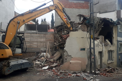 Osmangazililerin güvenliği için metruk binalar yıkılıyor