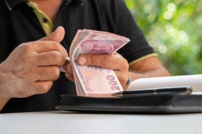 Emeklilerin Ramazan Bayramı ikramiyesinin fark ödemelerine yarın başlanacak