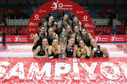Sultanlar Ligi'nde şampiyon VakıfBank!