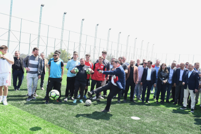 Amatör futbol camiası bir tesis daha kazandı
