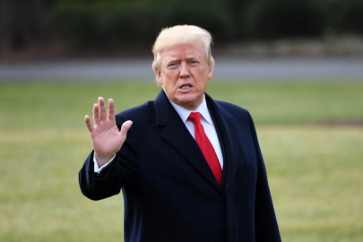 Trump: İran'dan petrol alan ülkelere yaptırım uygulanacak