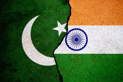 Pakistan ile Hindistan arasında ateşkes kararı