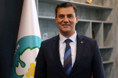 Manisa Büyükşehir Belediye Başkanı Ferdi Zeyrek hayatını kaybetti