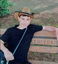 Balık tutarken oltası elektrik teline takılınca akıma kapılarak öldü