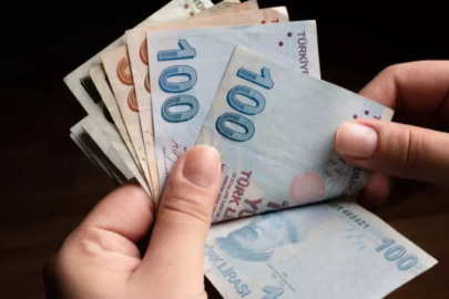 AK Parti’den emekli maaşlarıyla ilgili çalışma