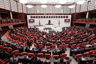 TBMM'nin çalışma süresi uzatıldı