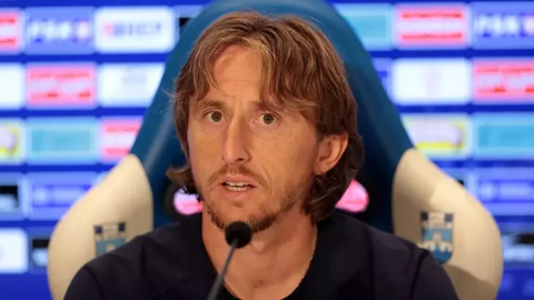 Milan, Real Madrid’den ayrılan Modric’i kadrosuna katıyor
