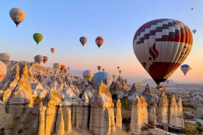 Turizm geliri ilk 6 ayda rekor kırdı! 26 milyar dolara yaklaştı