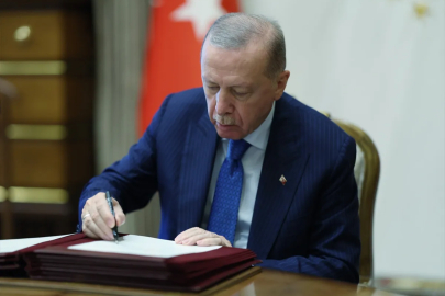 Cumhurbaşkanı Erdoğan YAŞ kararlarını imzaladı