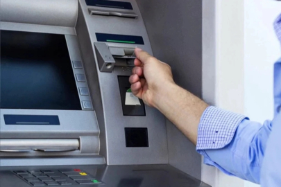 ATM’den Para Çekecekler Dikkat! Limitler Düşürüldü!